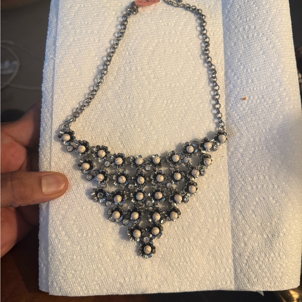 Elegant Silver and White Statement Necklace